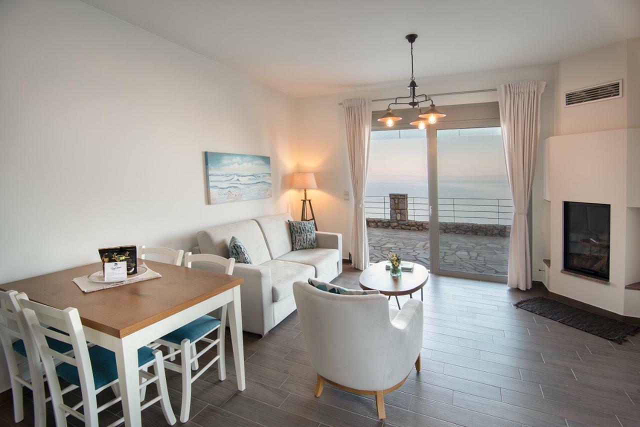 Апартаменты Bay View Каламата